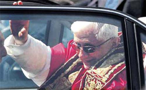 Benedict XVI wearing sunglasses